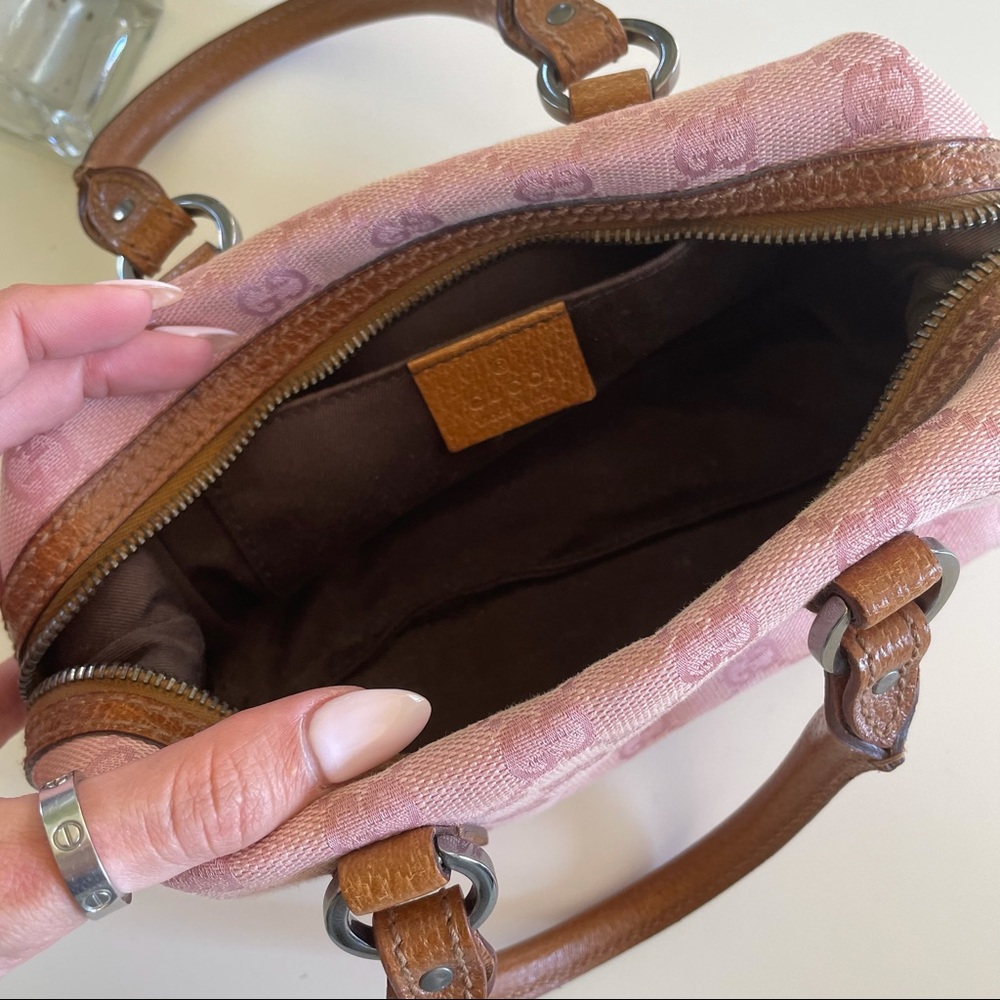 GUCCI VINTAGE MINI PURSE - Picture 2 of 7